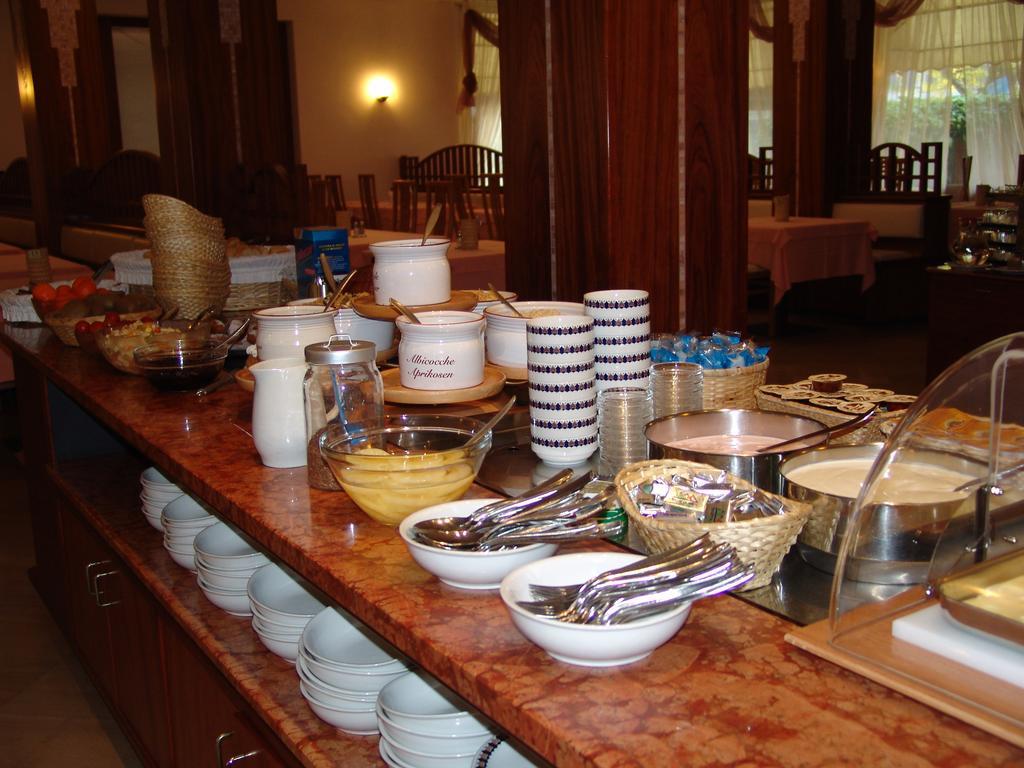 Hotel Excelsior Cervia Dış mekan fotoğraf