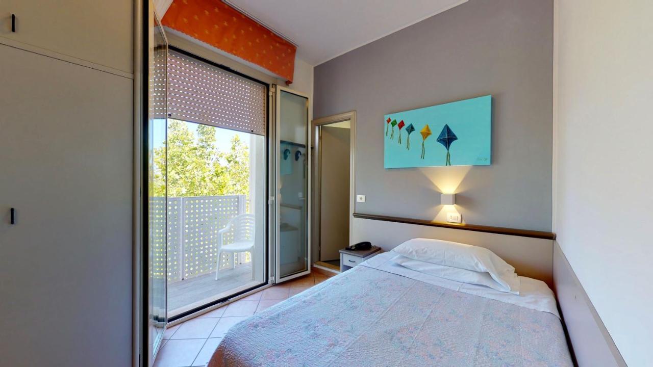 Hotel Excelsior Cervia Dış mekan fotoğraf