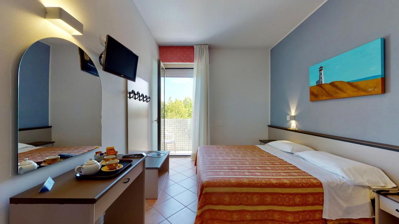 Hotel Excelsior Cervia Dış mekan fotoğraf