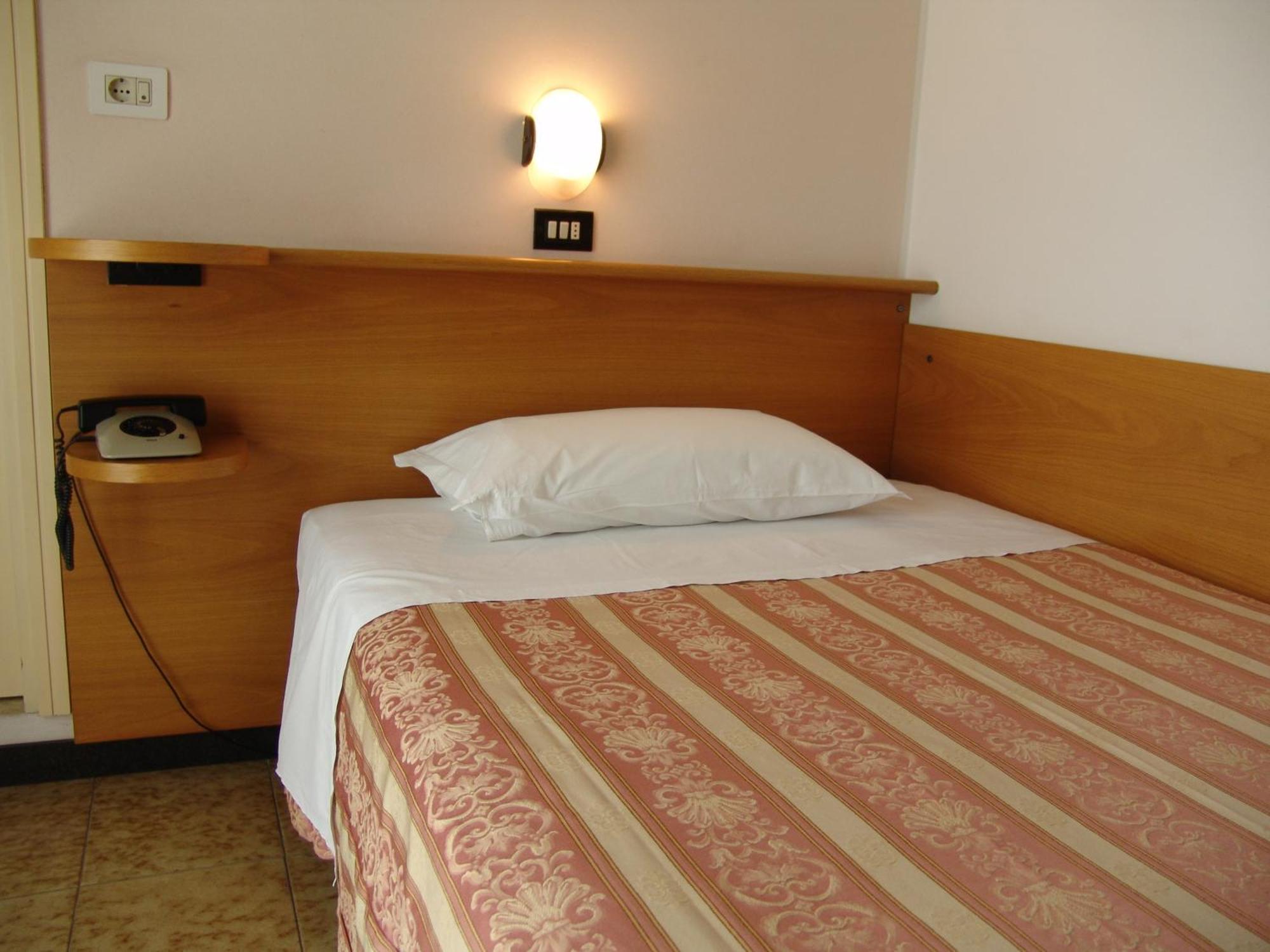 Hotel Excelsior Cervia Oda fotoğraf